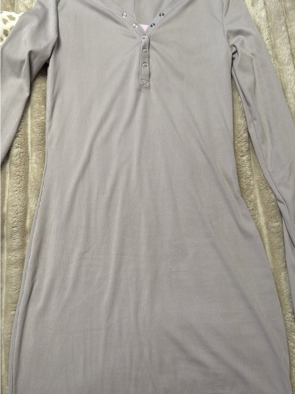 Long Sleeve Ribbed Henley Dress - Light Gray small